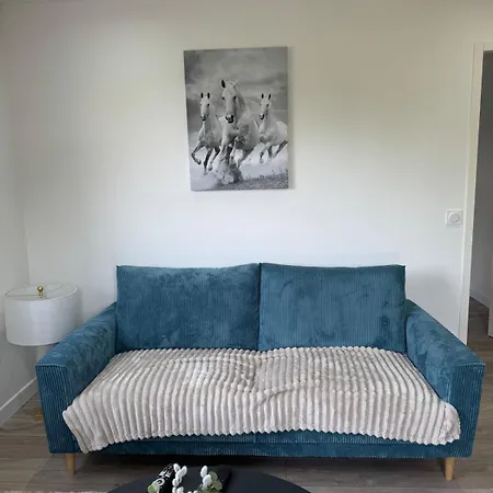 Lonchamps 4 - Magnifique Neuf, 1 Appartement *