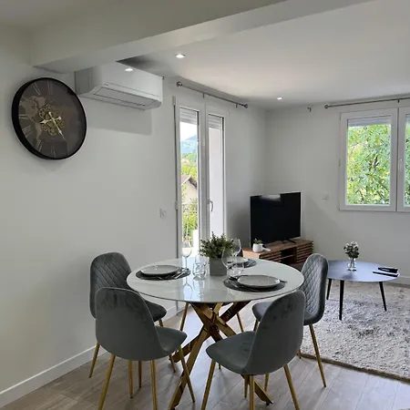 Lonchamps 4 - Magnifique Neuf, 1 Экс-ле-Бен