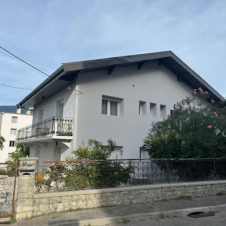 Lonchamps 4 - Magnifique Neuf, 1 *