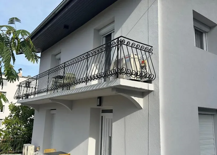 Lonchamps 4 - Magnifique Neuf, 1 Apartman Aix-les-Bains