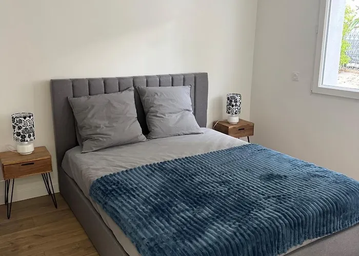 Lonchamps 4 - Magnifique Neuf, 1 *